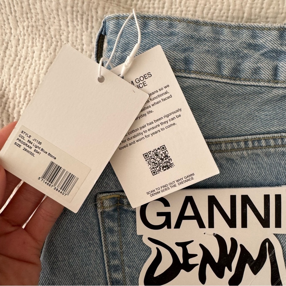 Ganni Light Blue High-Rise Cropped Jeans - Picture 3 of 5